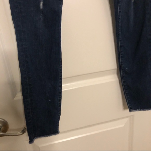 Good American Good Legs High Waist Crop Distressed Skinny Jeans 2/26 Médium wash - Picture 6 of 15